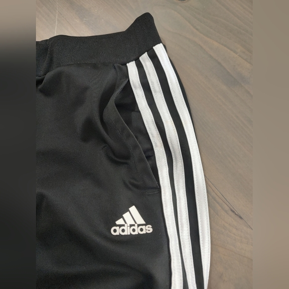 Girl's sweatpant - Picture 3 of 3